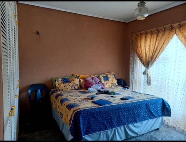 3 BEDROOM HOUSE FOR SALE IN CASSELDALE